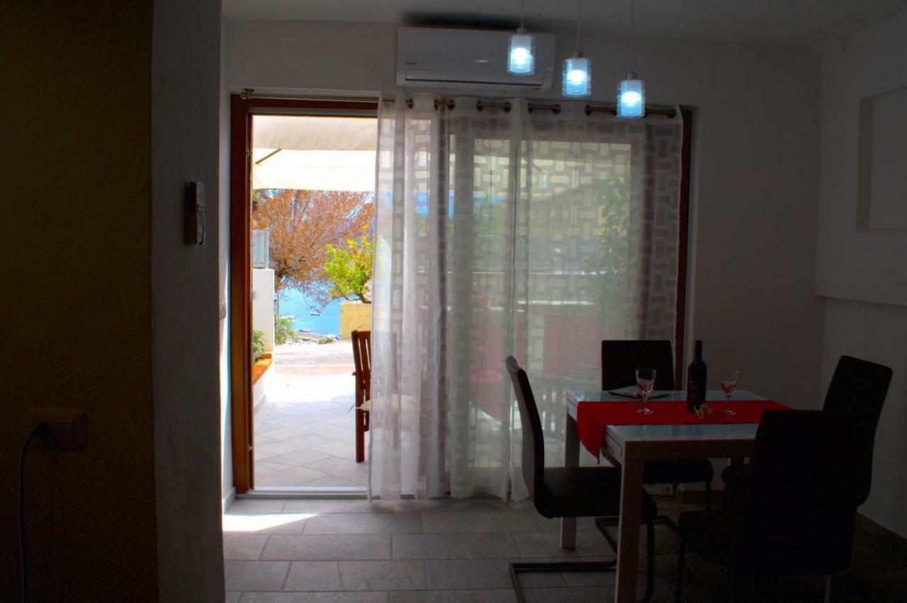 Purple Flower Suite Apartment Cala Gonone Exteriör bild